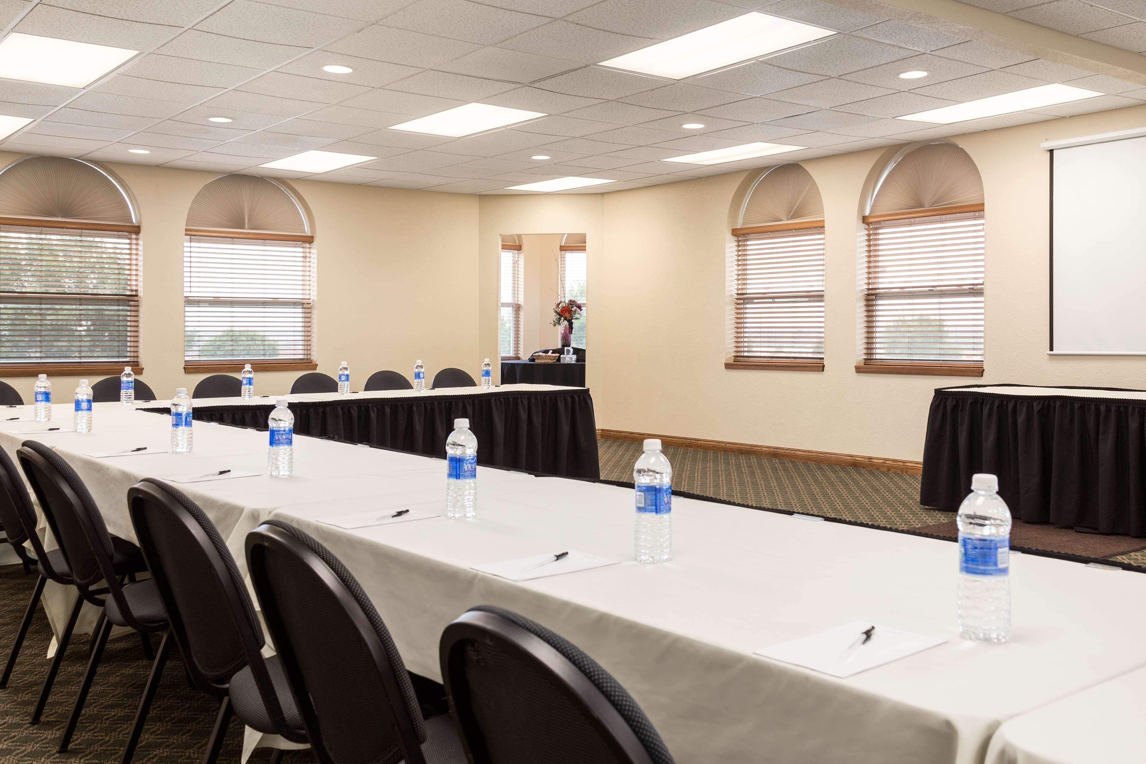 Country Inn & Suites By Radisson, Lincoln North Hotel And Conference Center, Ne Dış mekan fotoğraf