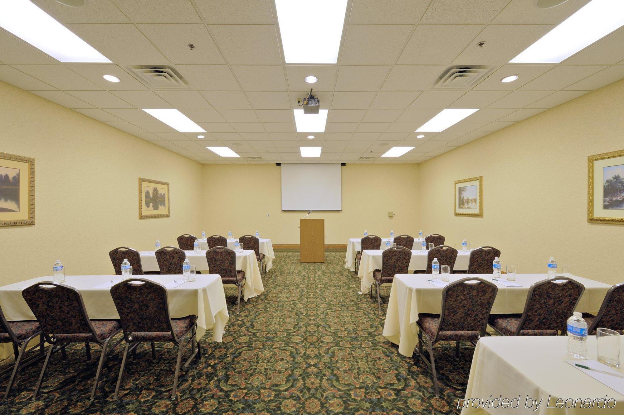 Country Inn & Suites By Radisson, Lincoln North Hotel And Conference Center, Ne Konforlar fotoğraf